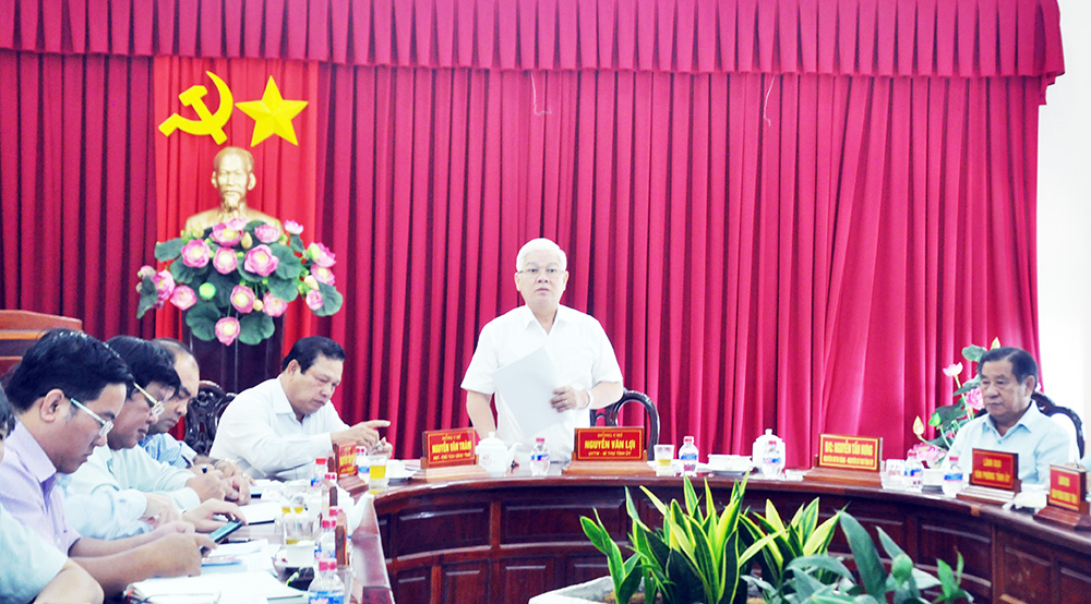 Đồng chí Nguyễn Văn Lợi, Ủy viên Trung ương Đảng, Bí thư Tỉnh ủy, Trưởng đoàn đại biểu Quốc hội tỉnh kết luận buổi làm việc