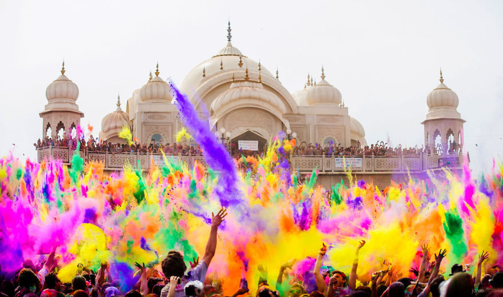 Tháng 3 - 2018 đến Ấn Độ vui chơi trong lễ hội bột màu Holi