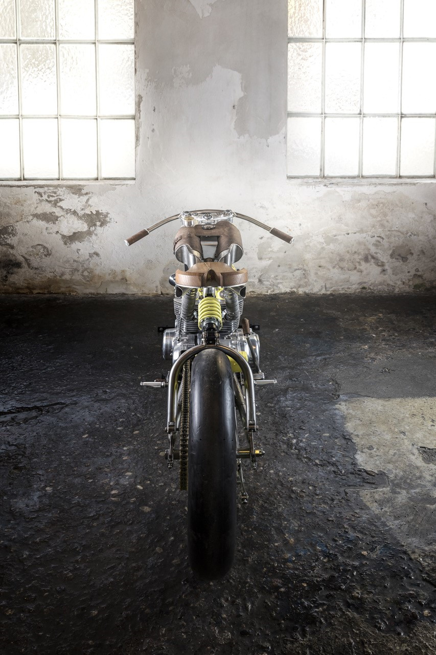 Ảnh Honda CB350 'One': Bản độ tôn vẻ đẹp cơ khí
